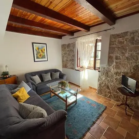 Holiday home Harry's House Murter